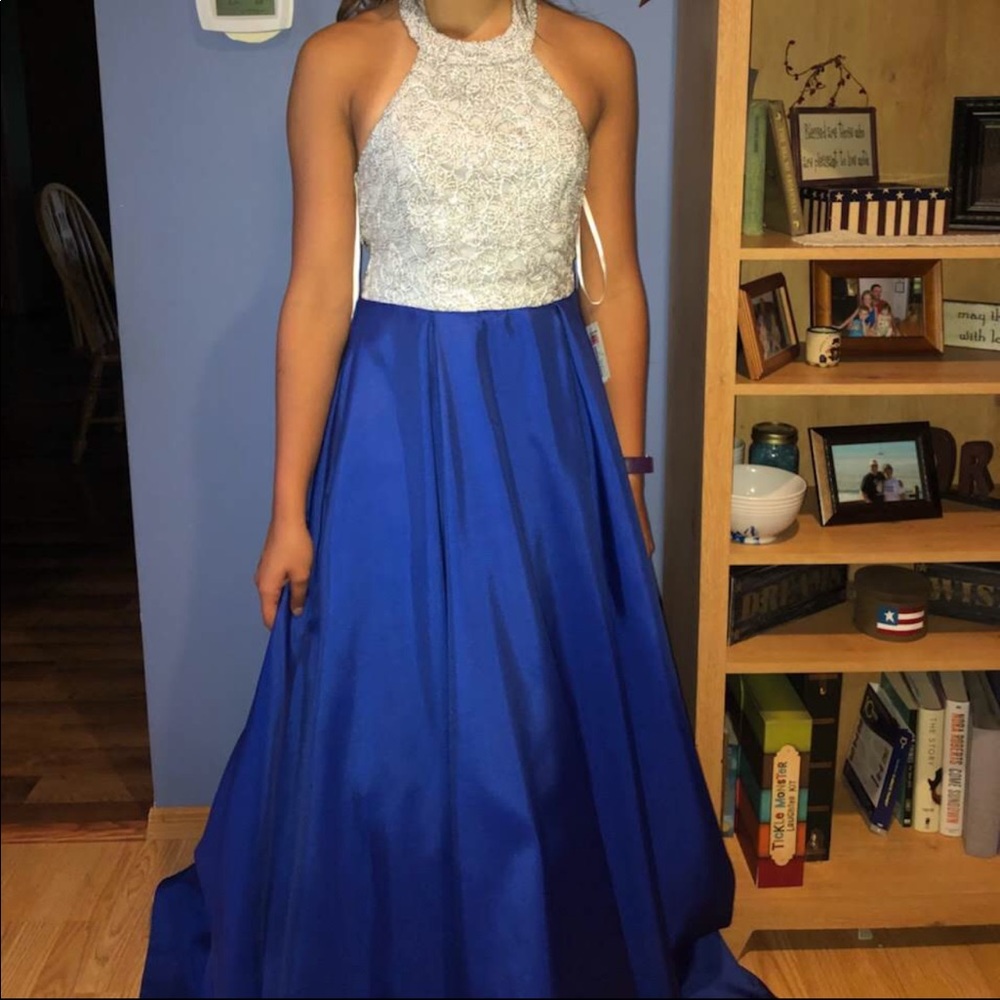 Never worn Prom Dress